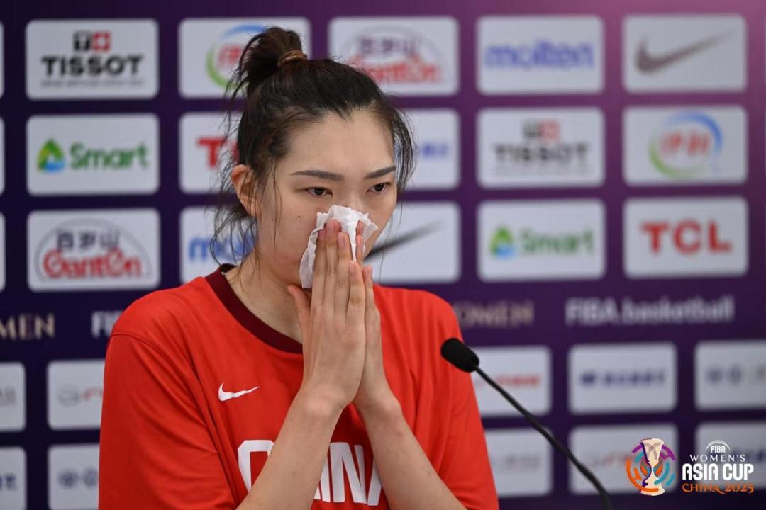 女籃輸日本 韓旭淚灑發布會
